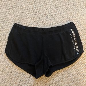 Soft Abercrombie And Fitch shorts